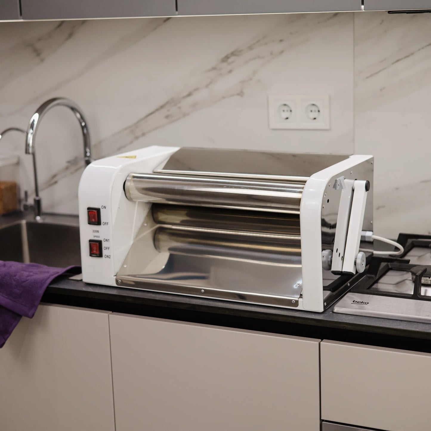 Electric Dough Sheeter Machine TN0720